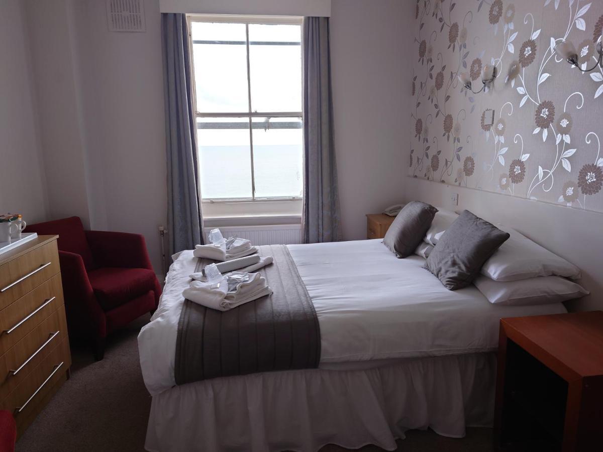 The Cumberland Hotel Eastbourne Exteriör bild