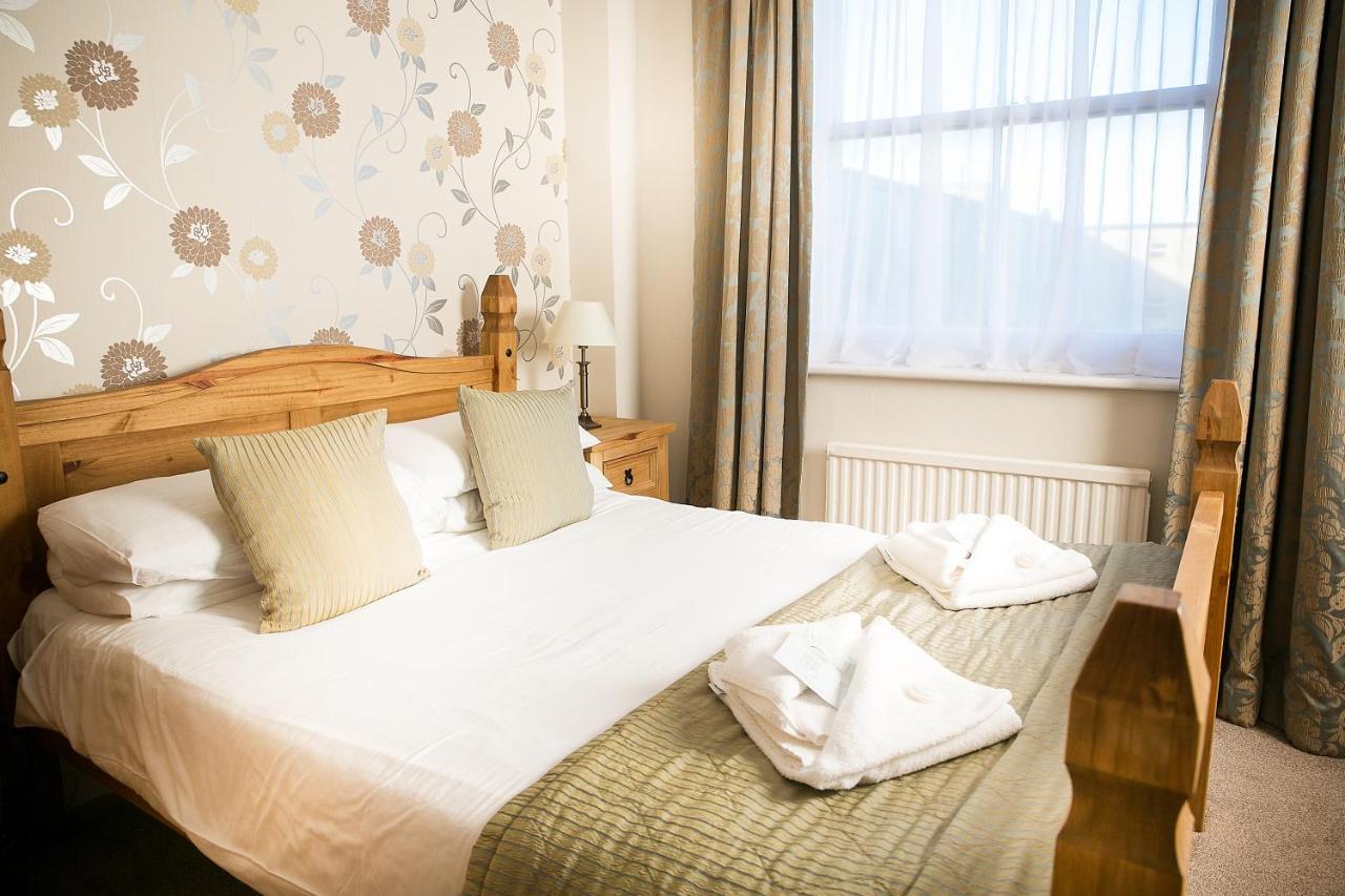 The Cumberland Hotel Eastbourne Exteriör bild